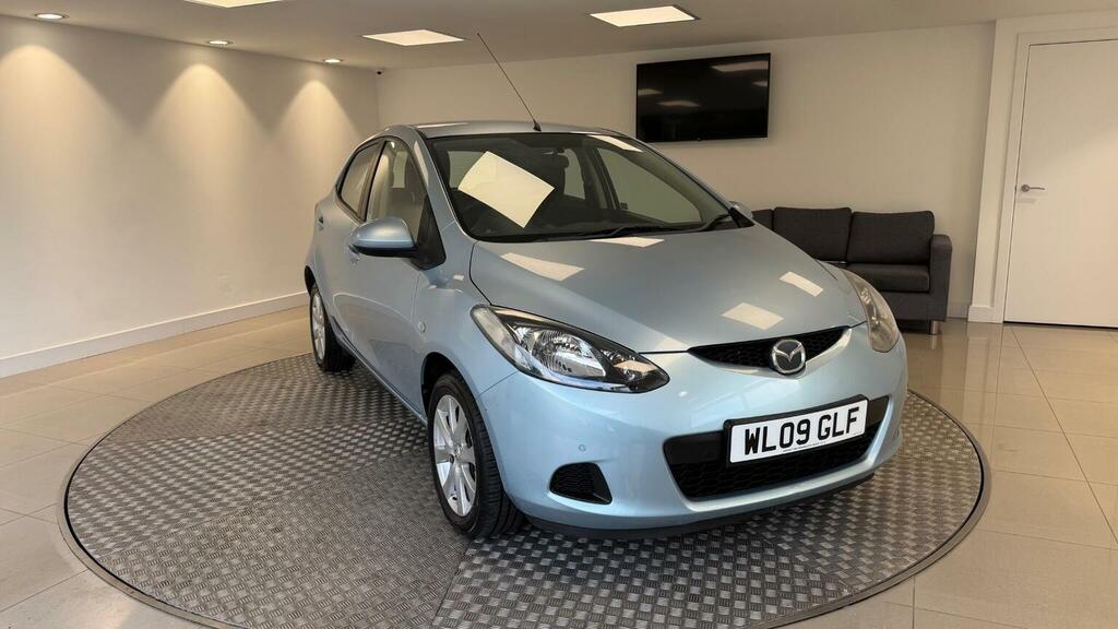 Mazda 2 09 Mazda Mazda2 1.5 Sport Euro 4 White #24