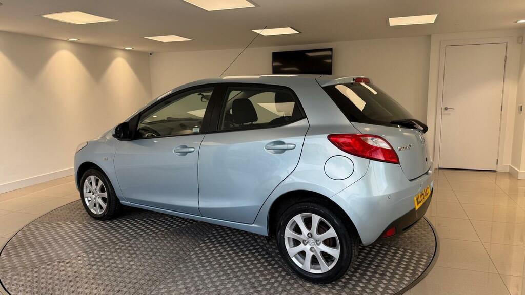 Mazda 2 09 Mazda Mazda2 1.5 Sport Euro 4 White #9