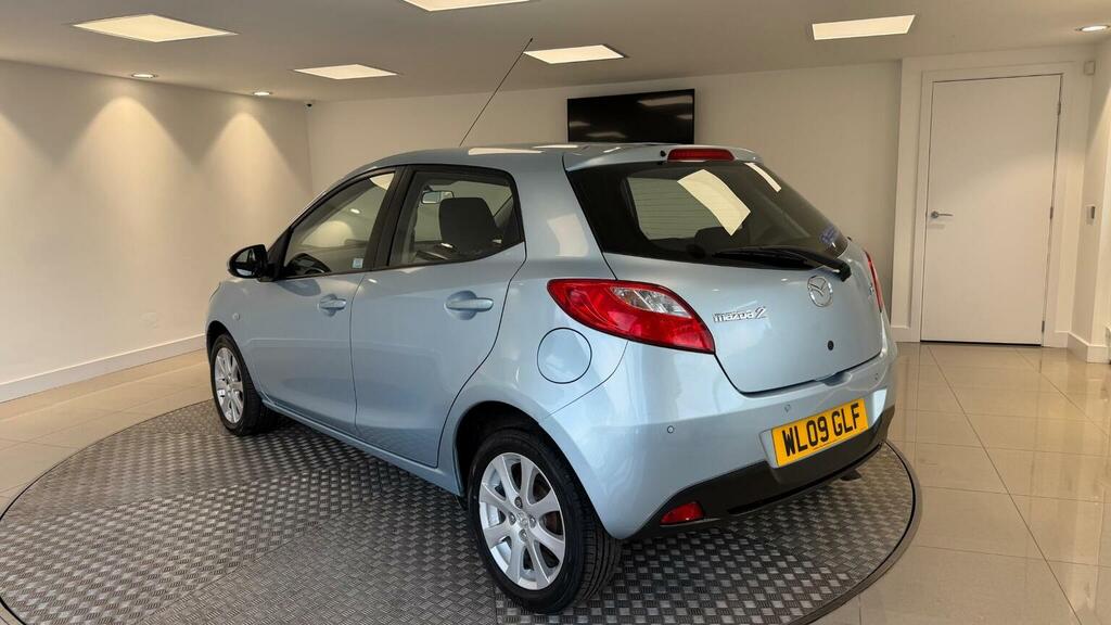 Mazda 2 09 Mazda Mazda2 1.5 Sport Euro 4 White #8