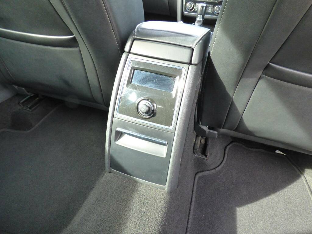 Skoda Superb 2.0 Elegance Tdi Cr 140 Bhp Grey #13