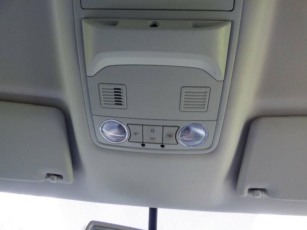 Skoda Superb 2.0 Elegance Tdi Cr 140 Bhp Grey #32