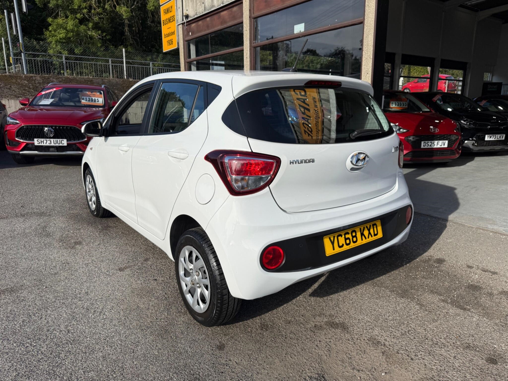 Hyundai I10 1.2 Se Euro 6 White #6