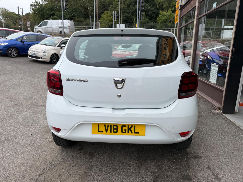 Dacia Sandero Hatchback White #5