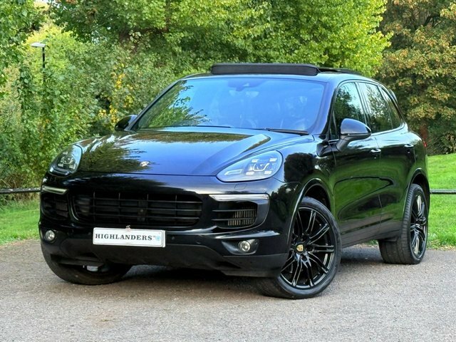 Porsche Cayenne 2017 3.0 Td V6 Platinum Edition Black Pack Panoram Black
