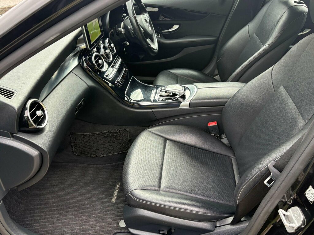 Mercedes-Benz C Class C200 Sport Premium Red #20