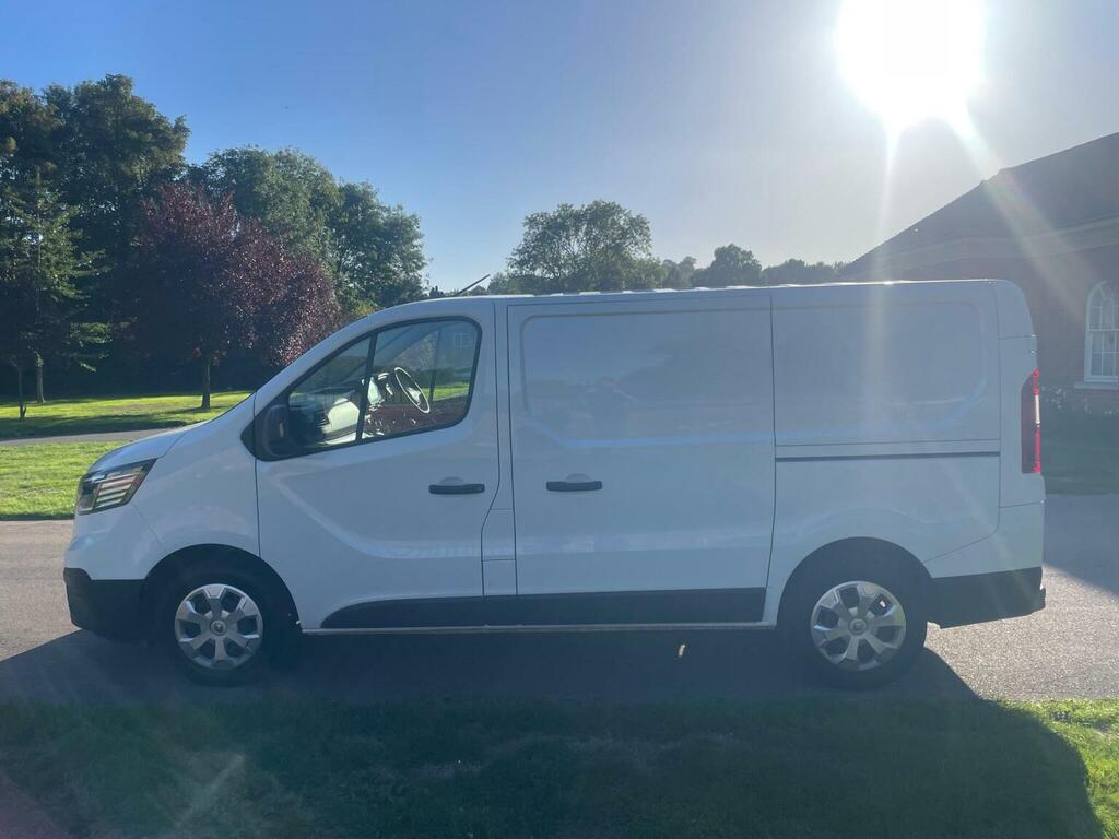 Renault Trafic 2.0 Dci Blue Sl28 Business L1 H1 Euro 6 Ss White #6