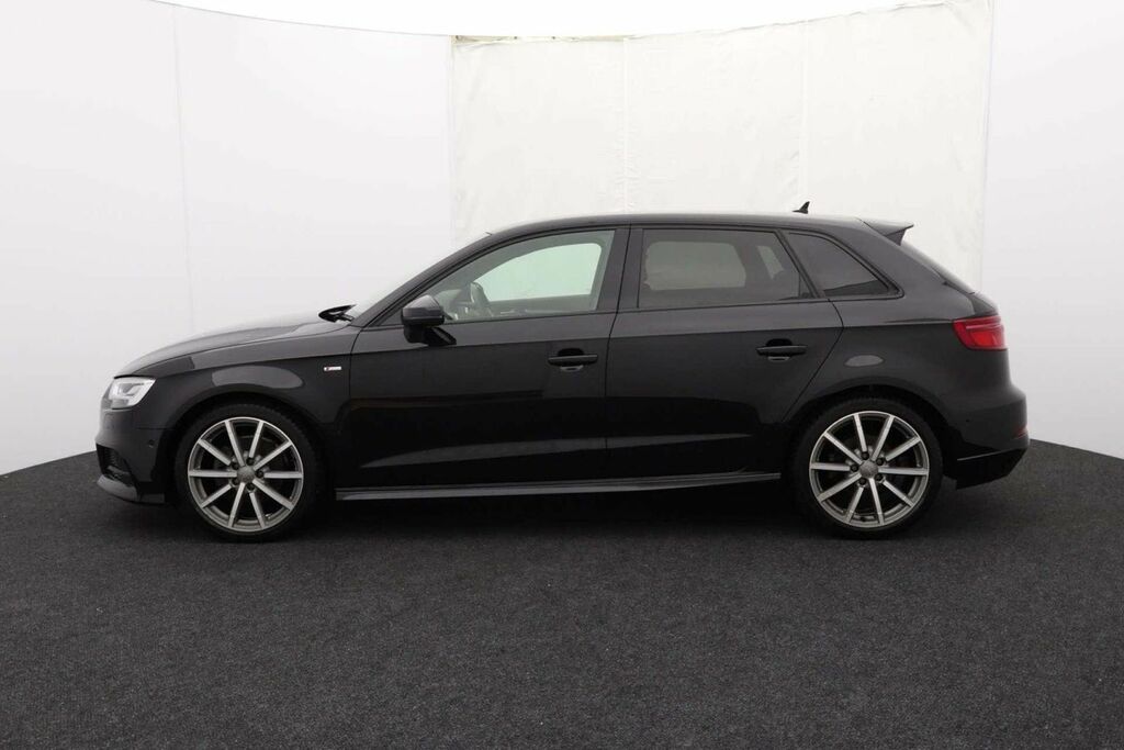 Audi A3 1.5 A3 Sportback Black Edition Tfsi Black #4