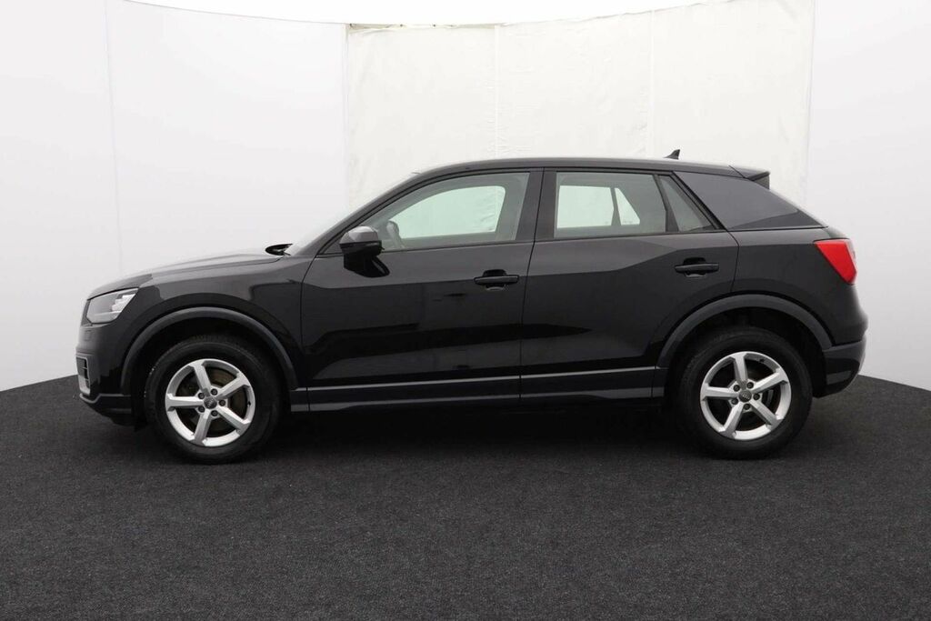 Audi Q2 1.0 Q2 Se Tfsi Black #4