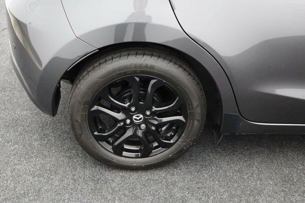 Mazda 2 1.5 Skyactiv-g Se Hatchback Euro White #9