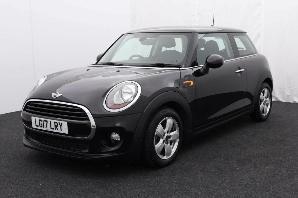 Mini Hatch 1.5 Cooper Black #3