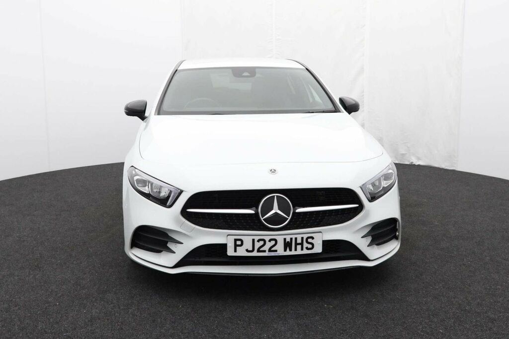 Mercedes-Benz A Class 2.0 A 200 Amg Line Edition Executive D White #2