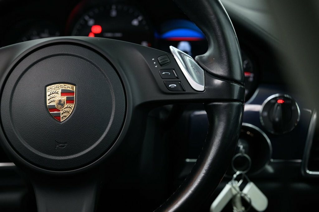 Porsche Panamera 3.0 V6 Platinum Edition Tiptronic S #30