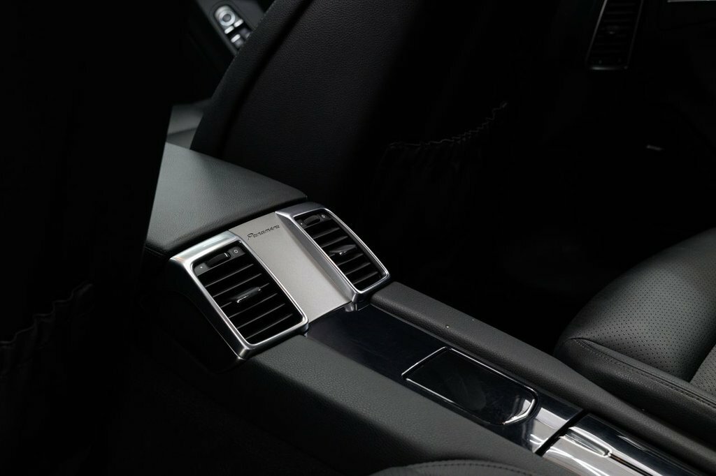 Porsche Panamera 3.0 V6 Platinum Edition Tiptronic S #21