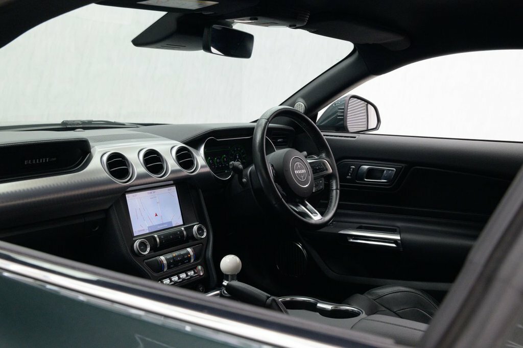 Ford Mustang 5L Bullitt Green #3