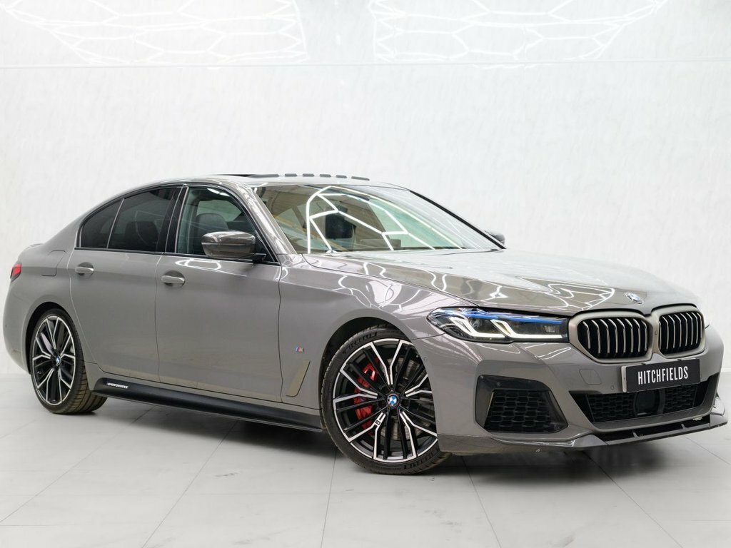 BMW 5 Series 4.4L Null Grey