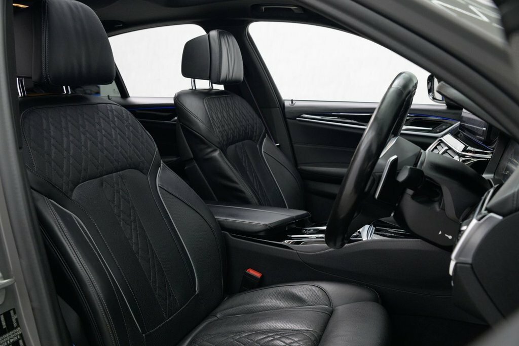 BMW 5 Series 530E M Sport Black #13