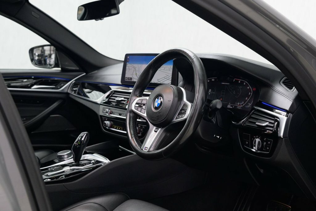 BMW 5 Series 530E M Sport Black #12