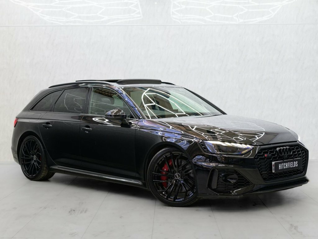 Audi RS4 Avant 2.9L Carbon Black Black