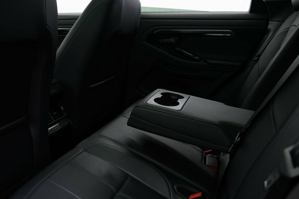 Land Rover Range Rover Evoque 1.5 P300e Brown #25