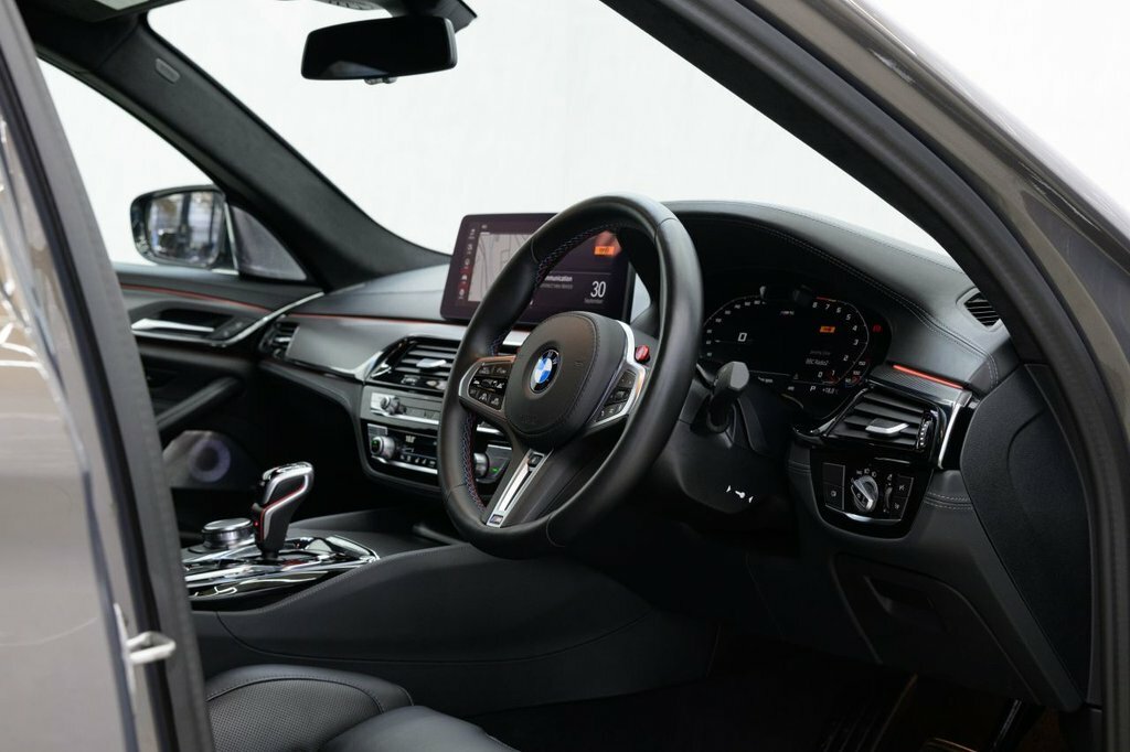 BMW M5 M5 Competition Dct Black #25