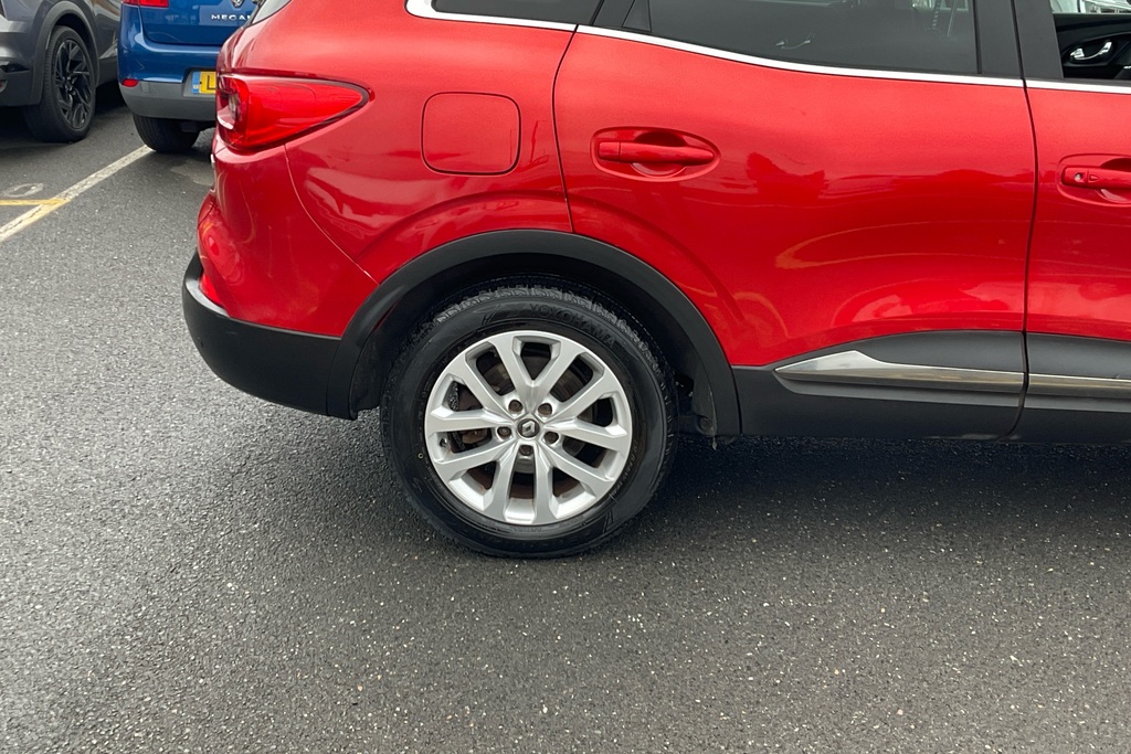 Renault Kadjar 1.5 Dci Dynamique Nav Red #4