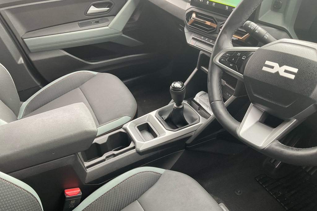 Dacia Duster Duster 1.6 Hybrid 140 Extreme Estate #12