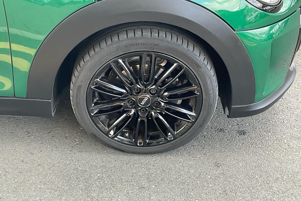Mini Hatch 1.5 Cooper Exclusive Green #4
