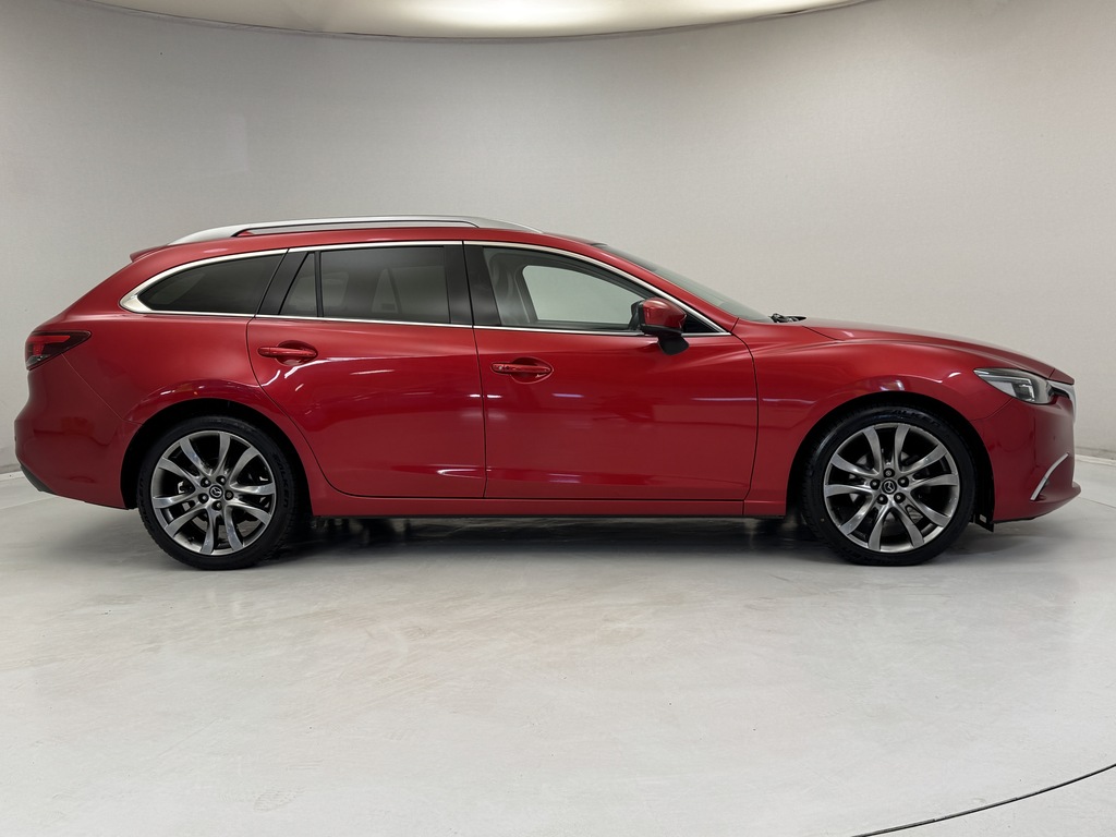 Mazda 6 2.2D Sport Nav Red #4
