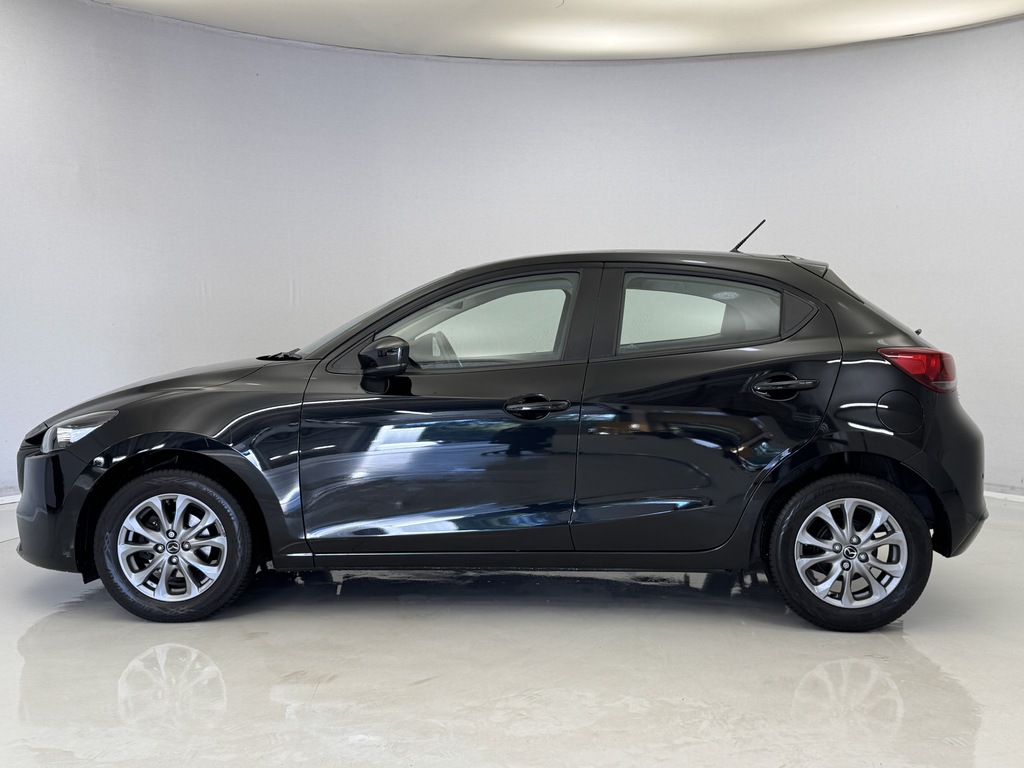 Mazda 2 1.5 E-skyactiv G Mhev Centre-line Black #4