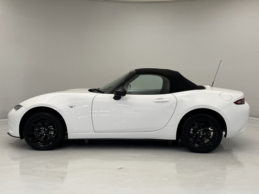 Mazda MX-5 1.5 132 Se-l White #4