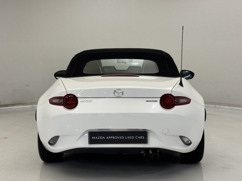 Mazda MX-5 1.5 132 Se-l White #6