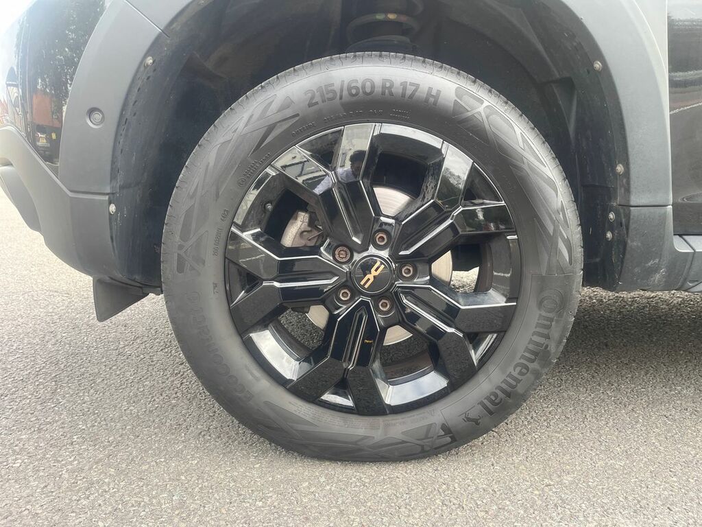 Dacia Duster 1.3 Tce 150 Extreme Edc Black #4