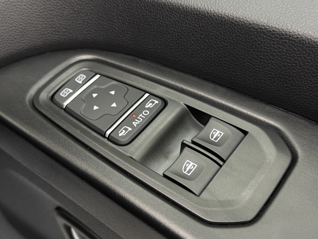 Renault Trafic Sl30 Blue Dci 150 Extra Safety Van Eag9