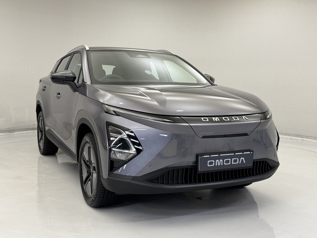 Omoda E5 155Kw Knight 61Kwh Grey