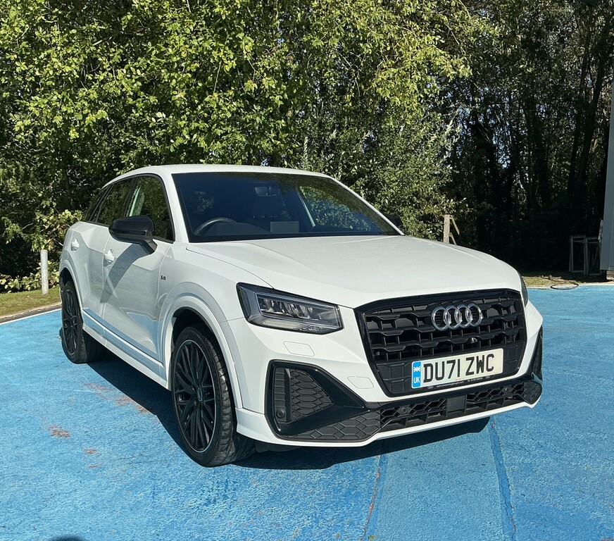 Audi Q2 35 Tfsi Black Edition S Tronic White