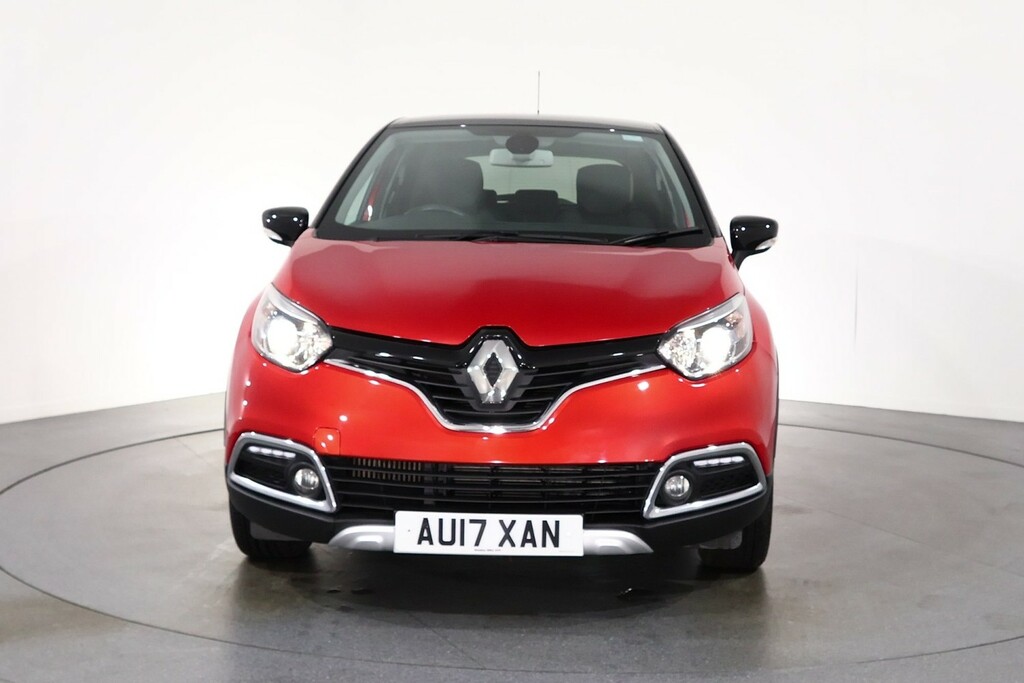 Renault Captur Signature Nav Red #2