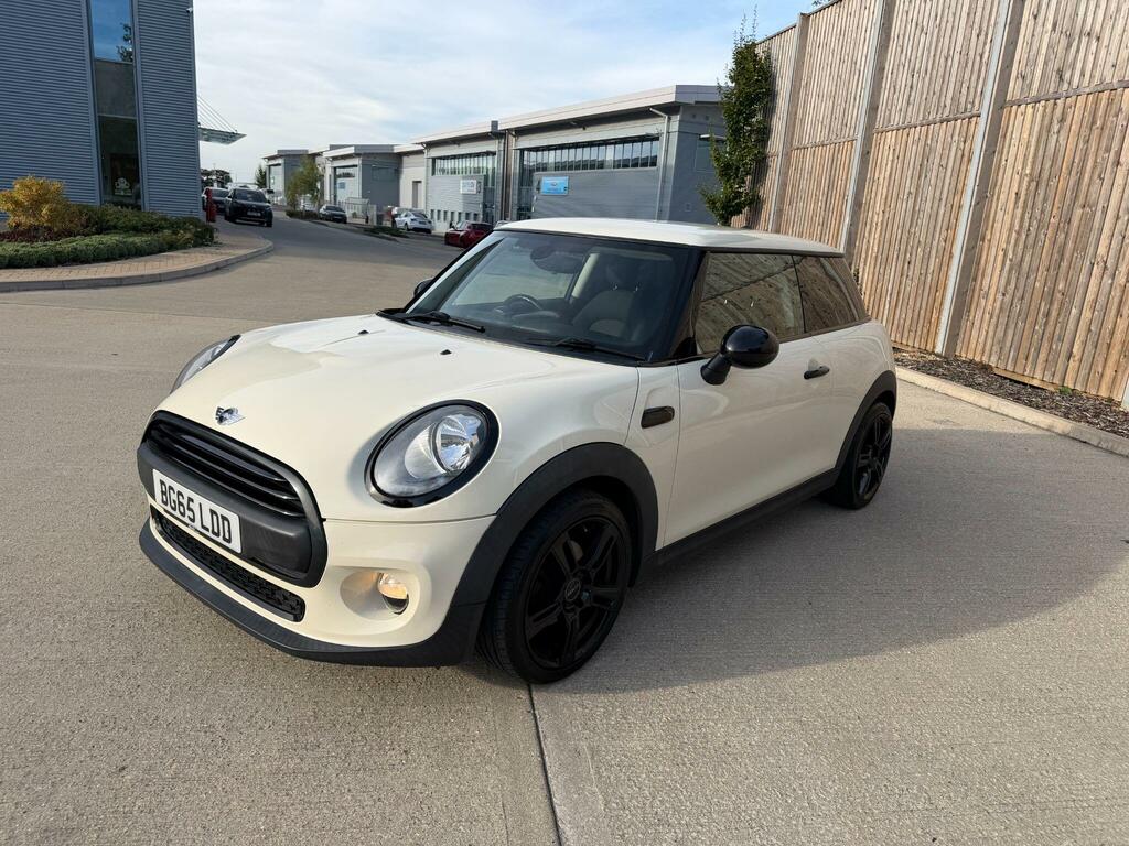 Mini Hatch One White #3