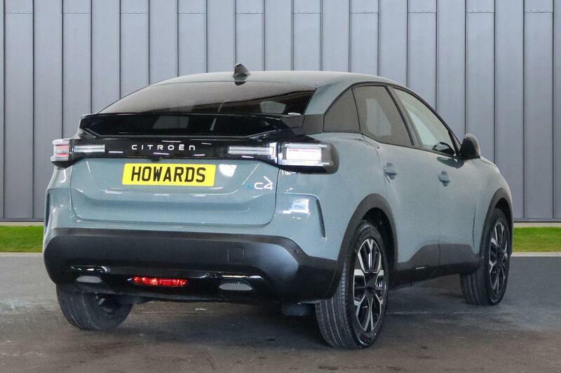 Citroen e-C4 Extended Range 54Kwh Max 7.4Kw Charger Green #4