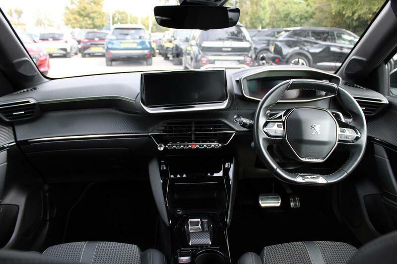 Peugeot 208 Gt Black #10