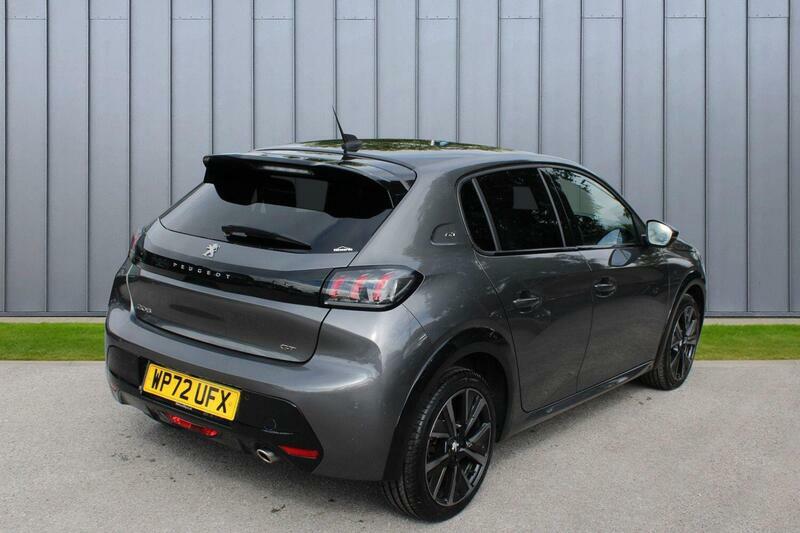 Peugeot 208 Gt Black #9