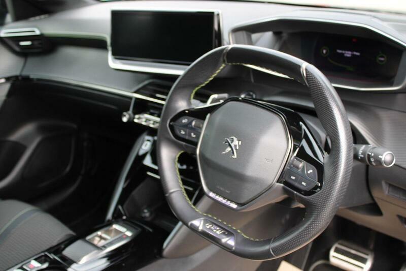 Peugeot 208 Gt Black #23