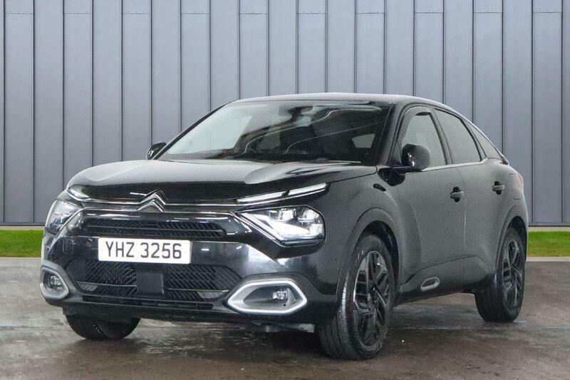 Citroen C4 1.2 Puretech Shine Plus Eat8 Euro 6 Ss Black #3