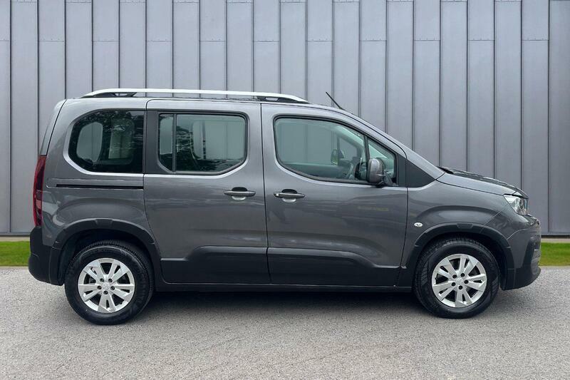 Peugeot Rifter Blue #6
