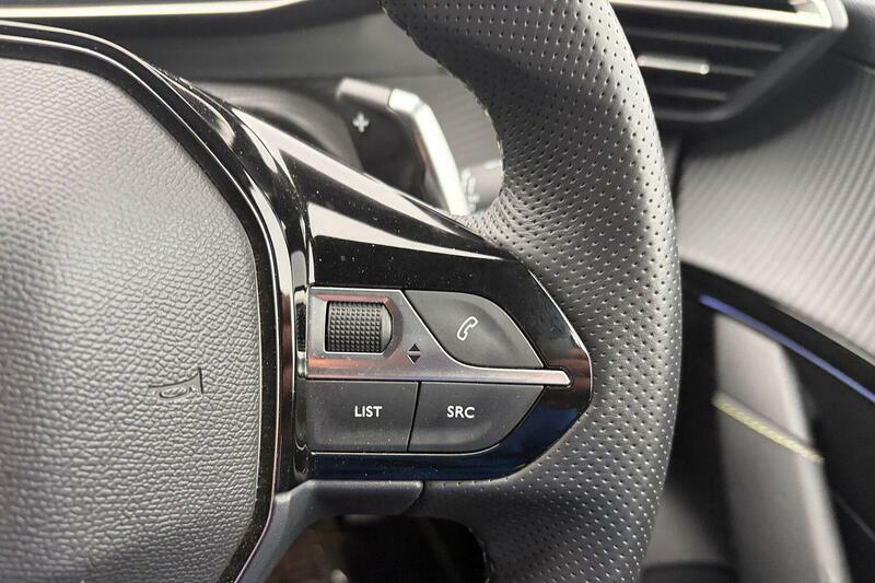 Peugeot 2008 1.2 Puretech Allure Grey #12