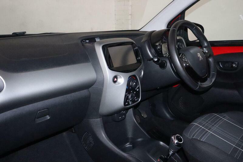 Peugeot 108 1.0 Active 2 Tronic Euro 6 Red #2