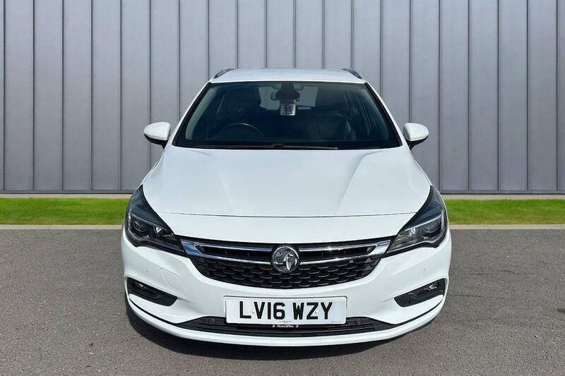 Vauxhall Astra 1.6 Cdti Elite Nav Sports Tourer Euro 6 White #3