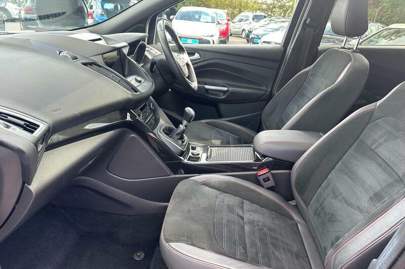 Ford Kuga 2.0 Tdci St-line X Awd Euro 6 Ss Grey #2