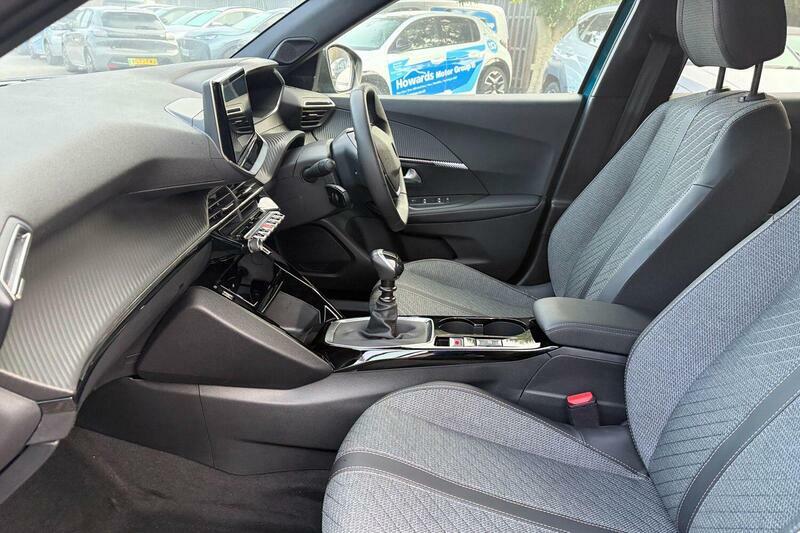 Peugeot 2008 1.2 Puretech Allure Euro 6 Ss Blue #2
