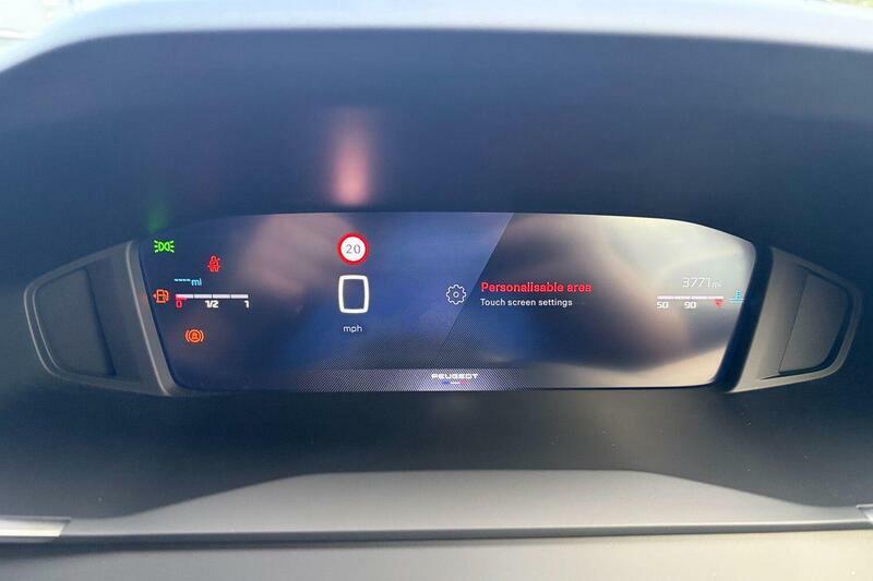 Peugeot 2008 1.2 Puretech 130 Allure Blue #13
