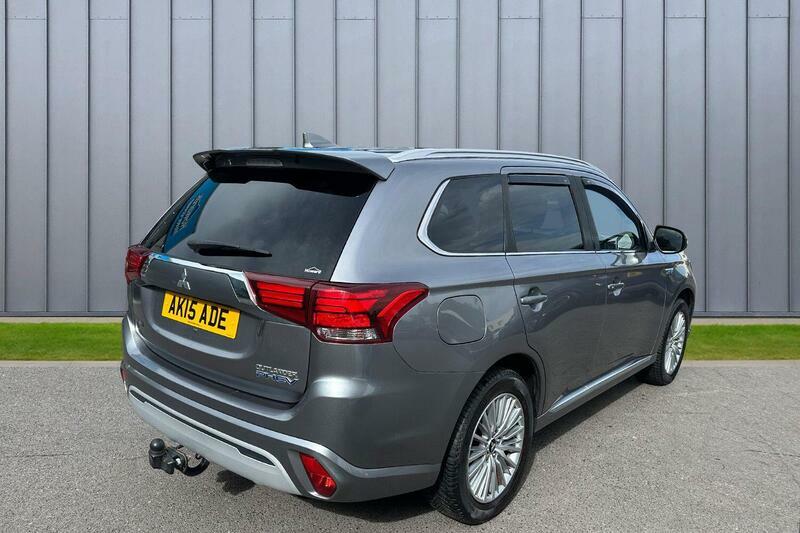 Mitsubishi Outlander 2.4H Twinmotor 13.8Kwh 4H Cvt 4Wd Euro 6 Ss Grey #4